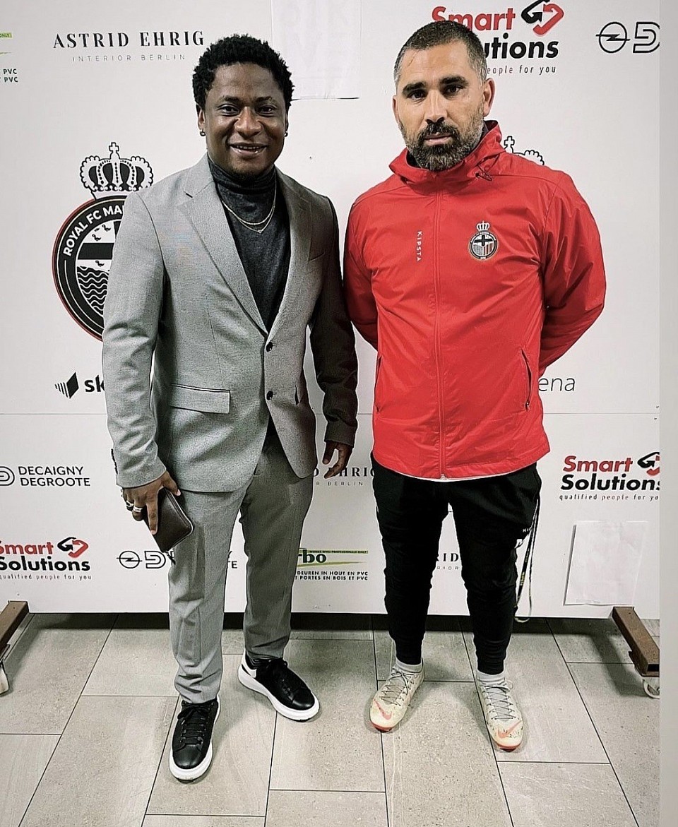 I thank the professional club Royal FC Mandel United which plays in division 3 in Belgium and thank you also to the coach for the welcome